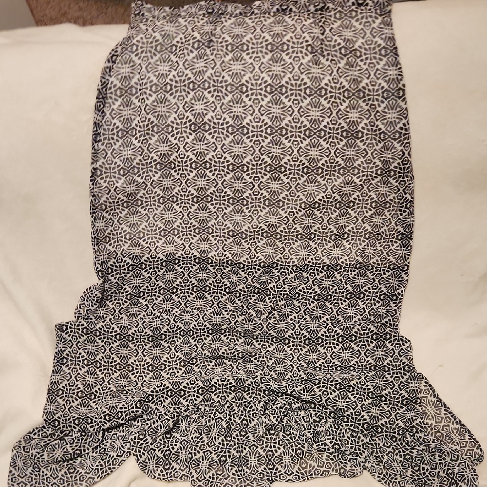 HeartSoul Black and White Geometric Skirt